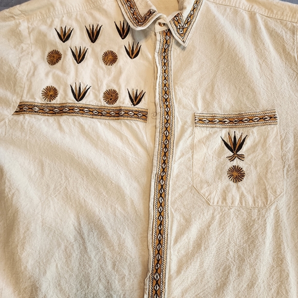 Mens button up LG - Picture 2 of 5